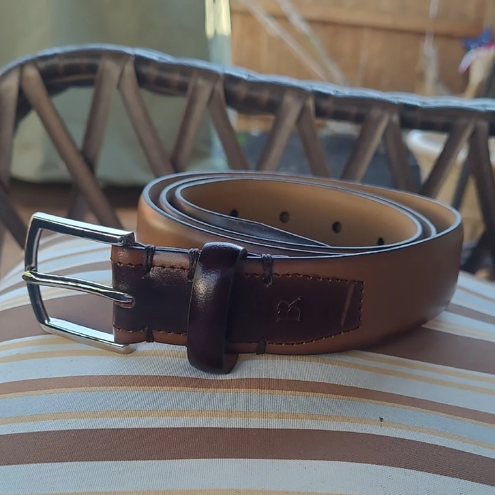 Banana Republic Buffalo Gradient Brown Leather Belt, Sz 36, Silver Buckle